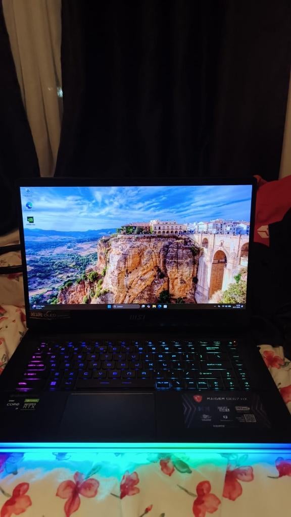 MSI Raider GE67HX 12UGS-017NL, Computers en Software, Windows Laptops, Zo goed als nieuw, 17 inch of meer, SSD, 4 Ghz of meer