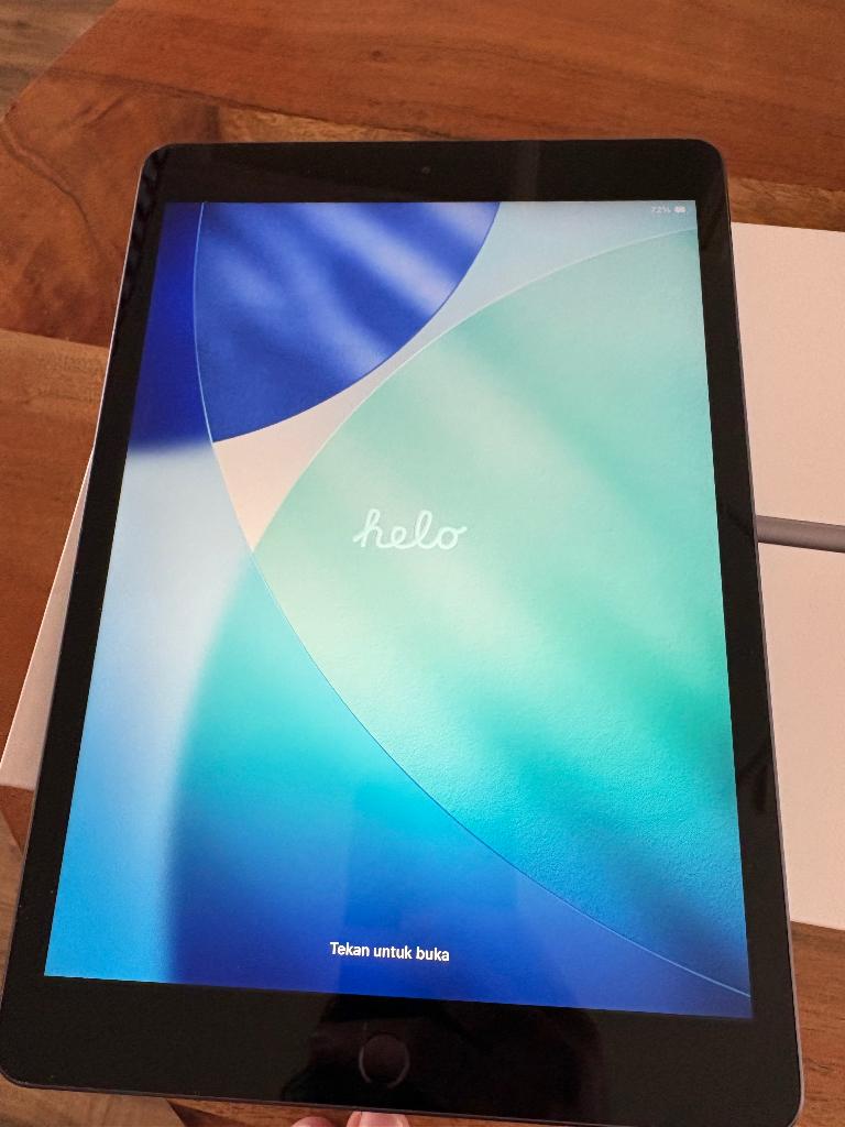 Apple Ipad 8e generatie, 128GB, 10,2 inch, WiFi, space grey., Computers en Software, Apple iPads, 10 inch, Apple iPad, Ophalen of Verzenden