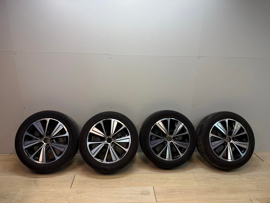 Velgen 17 inch 5x108 met banden Citroën en Peugeot, Auto-onderdelen, Banden en Velgen, Gebruikt, Banden en Velgen, 17 inch, Personenwagen