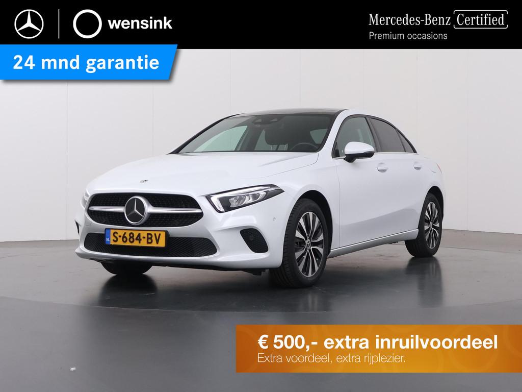 Mercedes-Benz A-klasse 250 e Business Line | Panoramadak | R, Stof, Gebruikt, 16 kWh, Wit
