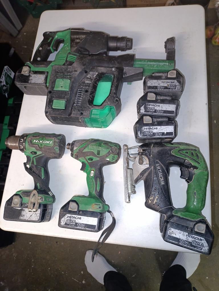 Partij Hikoki 18V gereedschap met accu's en lader (hitachi), Ophalen of Verzenden, Boormachine