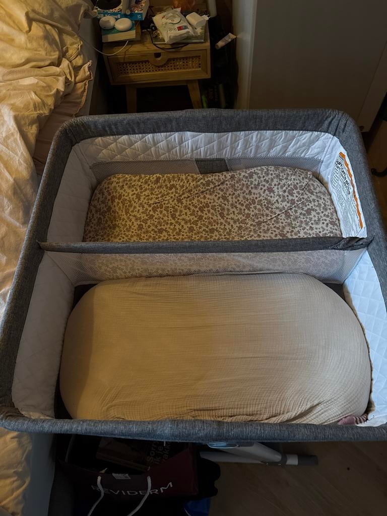 Simmons Kids tweeling cosleeper, Ophalen of Verzenden, Gebruikt, Box, Bedje of Wieg