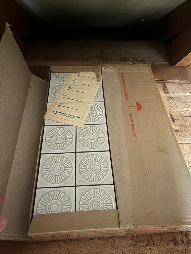 Villeroy & Boch wandtegels met patroon, Ophalen