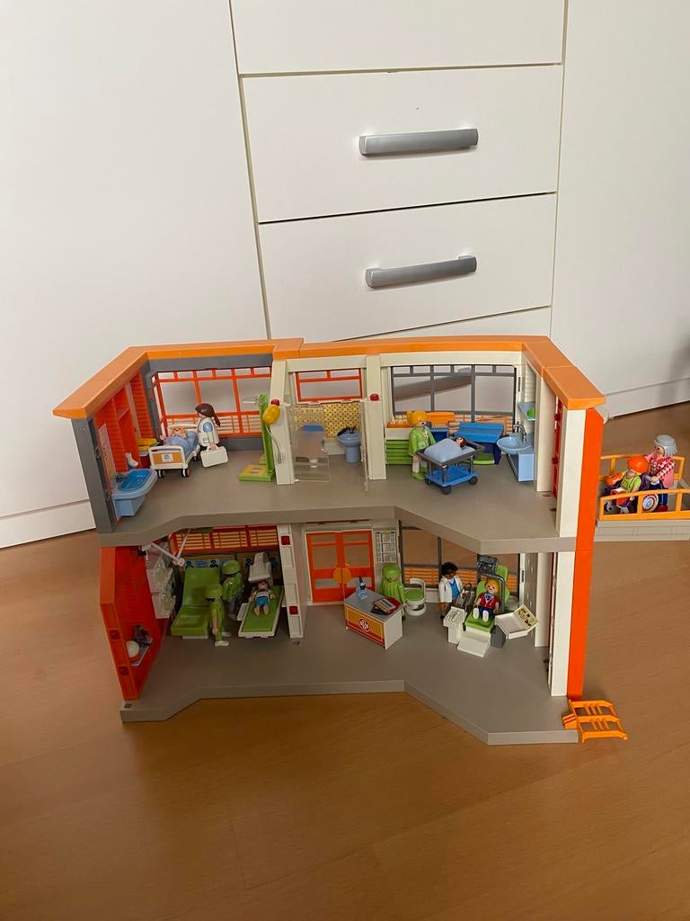 Playmobil ziekenhuis ingericht, Ophalen, Gebruikt, Complete set