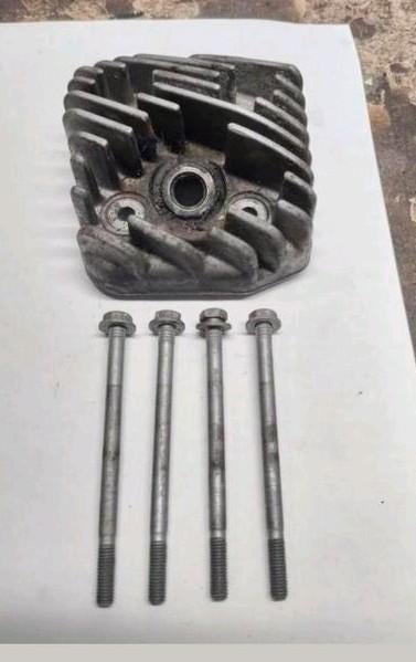 Cilinderkop Cilinder Kop Peugeot Vivacity Speedfight 2 Buxy, Ophalen of Verzenden, ., ., .