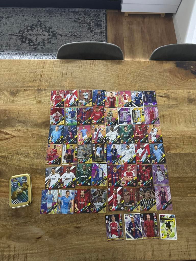 Panini FIFA 365 voetbal kaarten met blikje, Ophalen of Verzenden, Gebruikt, Buitenlandse clubs, Spelerskaart