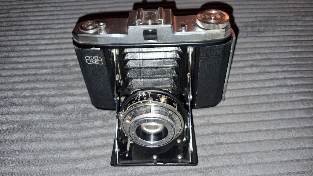Vintage Zeiss Ikon Nettar Camera jaren 50 originele hoes, Ophalen of Verzenden, Compact, Overige Merken