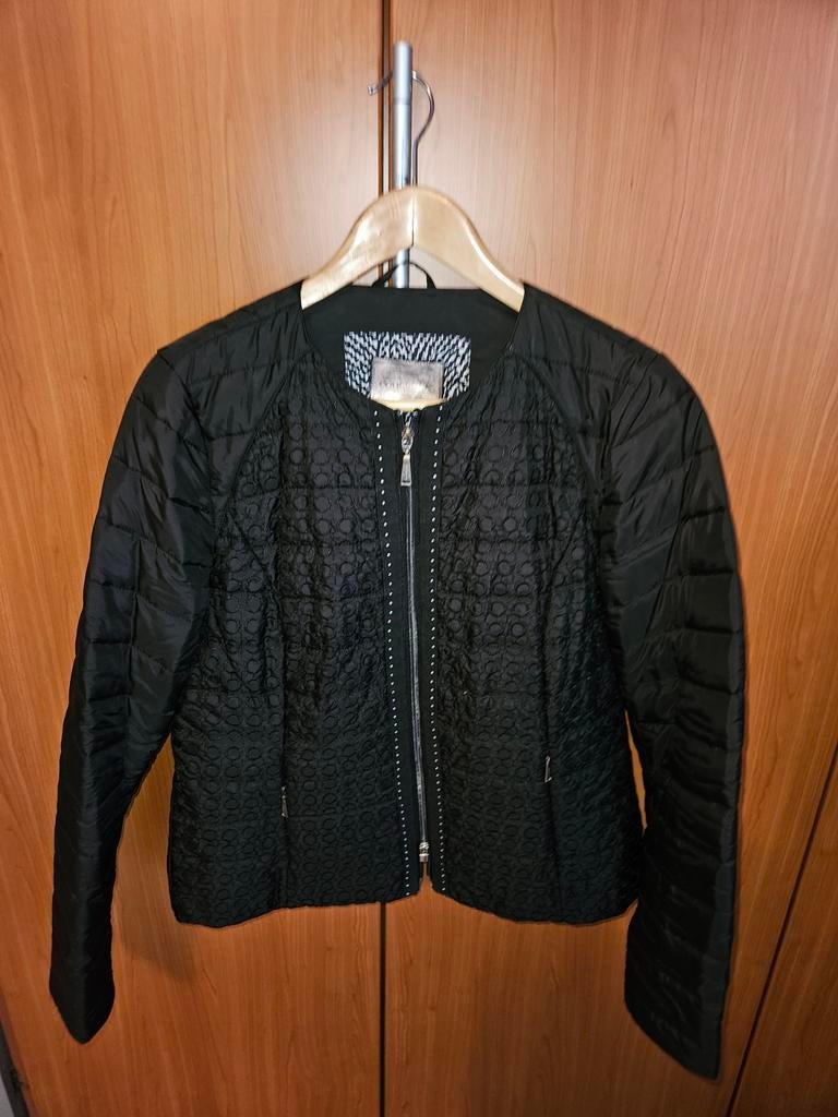 Zwarte tussenjas van "Concept K." maat 38, Kleding | Dames, Maat 38/40 (M), Zwart, Ophalen of Verzenden, Gedragen