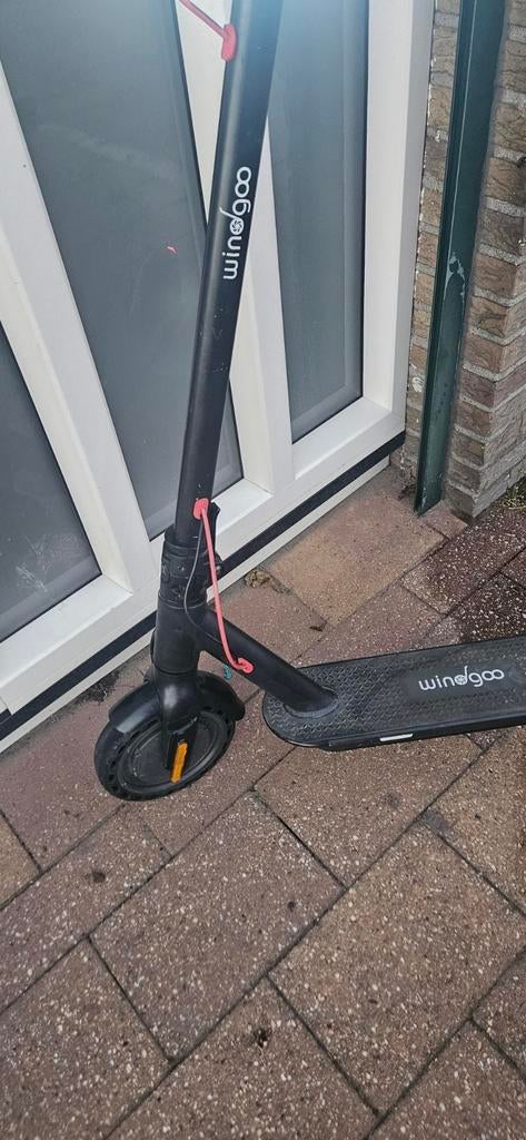 Elektrische step Wingoo - Perfect voor woon-werkverkeer, Fietsen en Brommers, Steps, Ophalen of Verzenden, Gebruikt, Elektrische step (E-scooter)
