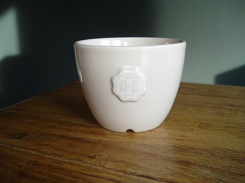 1 Douwe Egberts cappucchino koffie mok, Ophalen of Verzenden, Zo goed als nieuw, Overige stijlen, Kop(pen) en/of Schotel(s)