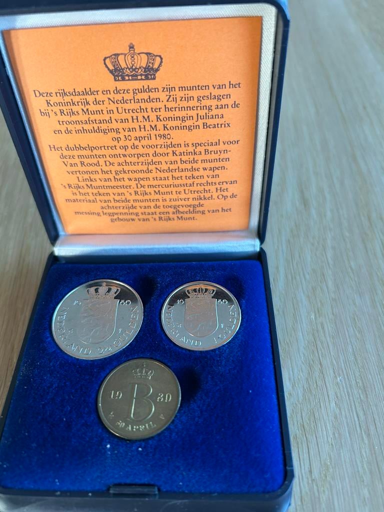 Rijksdaalder en Gulden 1980 Zuiver Nikkel 2 setjes aanwezig, Ophalen of Verzenden, Koningin Juliana, 2½ gulden
