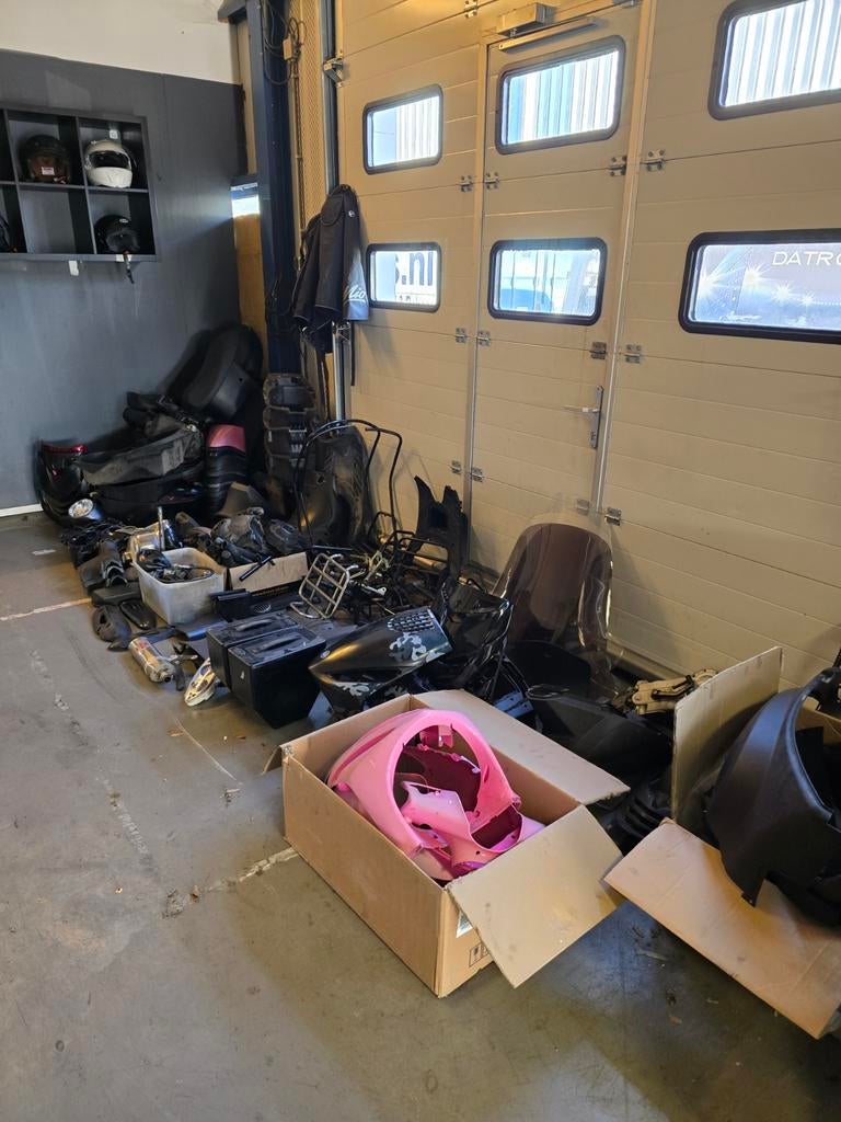 PARTIJ PIAGGIO ZIP VESPA FLY ONDERDELEN 4T 2T WEG=WEG, Ophalen of Verzenden