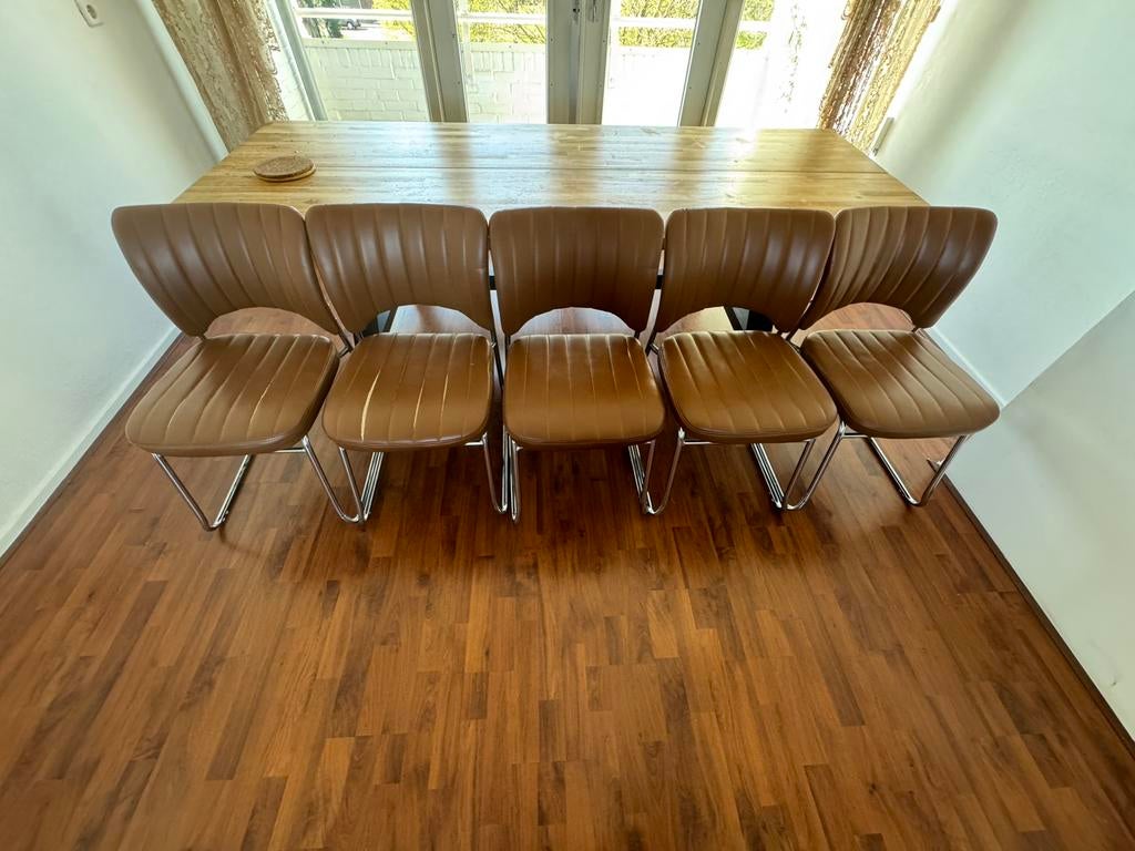 Vijf prachtige cognacbruine stoelen, Gebruikt, Bruin, Ophalen of Verzenden, Metaal