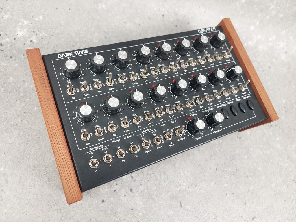 👉 Doepfer Dark Time ÷ Analoge Step Sequencer! + midi, Overige merken, Zo goed als nieuw, Met midi-aansluiting, Overige aantallen