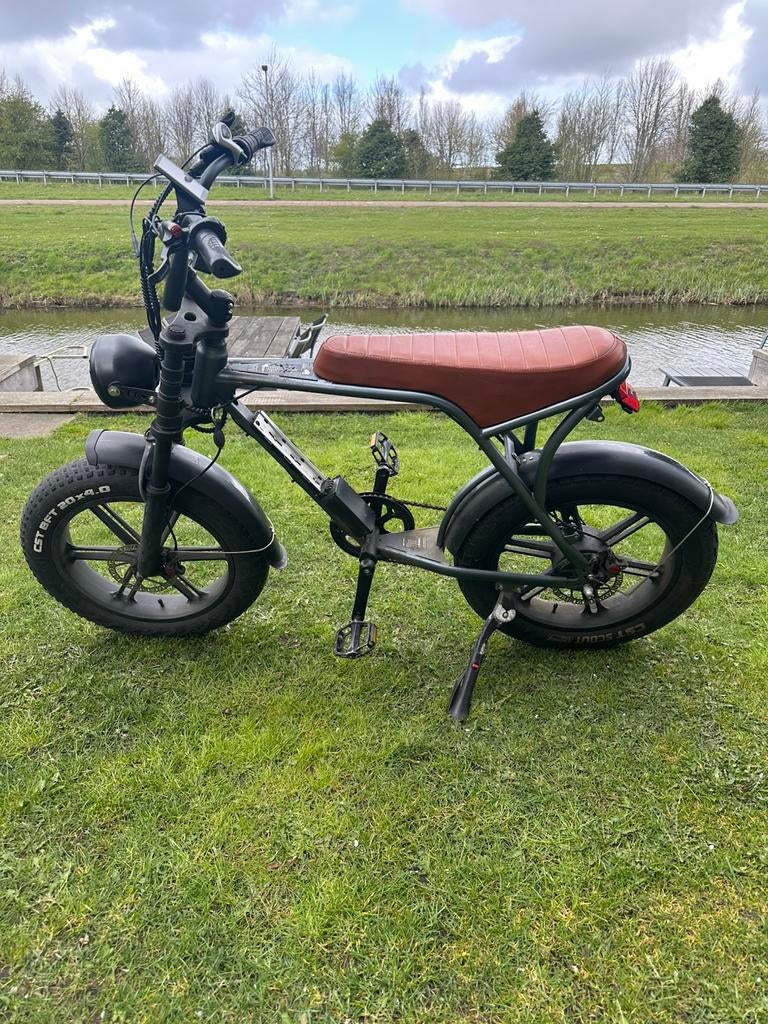 Ouxi v8 fatbike zonder accu, Ophalen, Gebruikt, 30 tot 50 km per accu, Overige merken