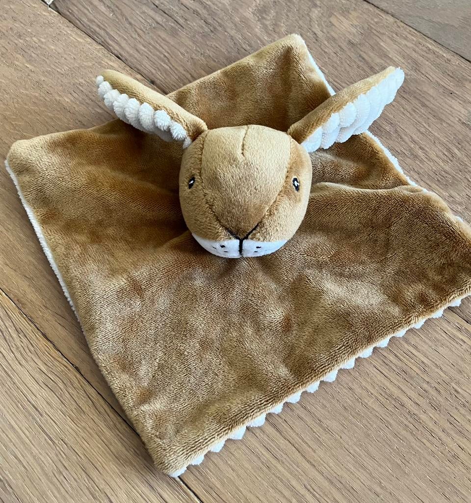 Knuffeldoekje haas raad eens hoeveel ik van je hou Hazeltje, Ophalen of Verzenden, Zo goed als nieuw, Overige typen