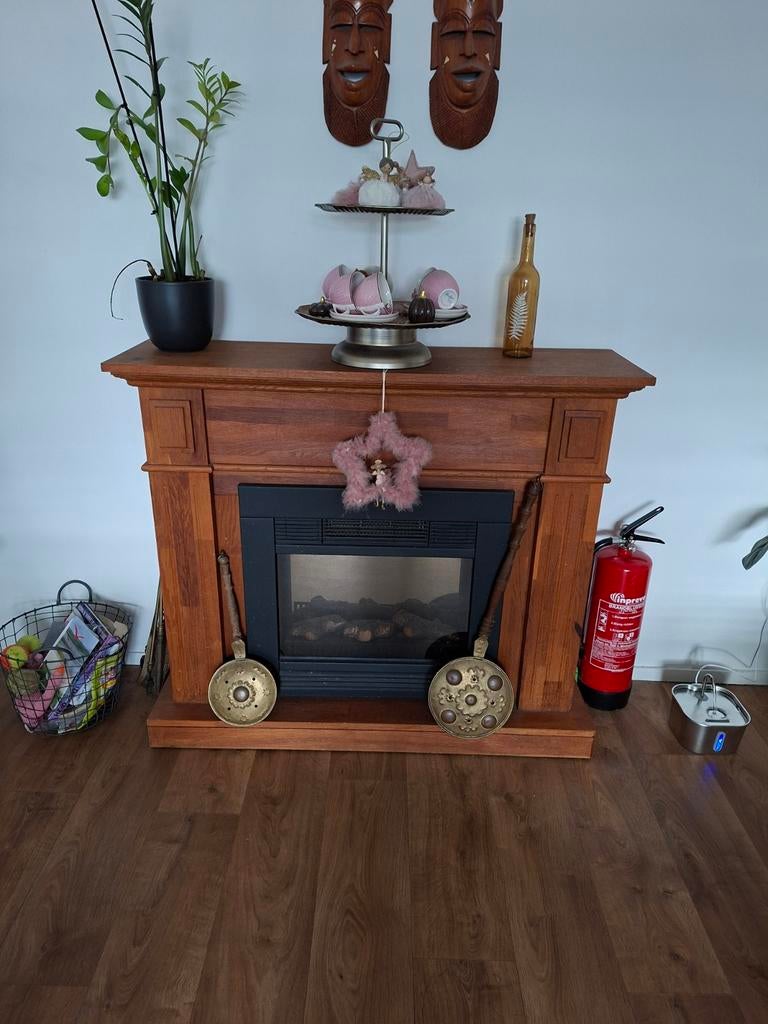 Sfeerhaard - Elektrisch - Met of zonder verwarming, Huis en Inrichting, Haarden, Ophalen of Verzenden, Gebruikt, Inbouwhaard, Elektrische haard