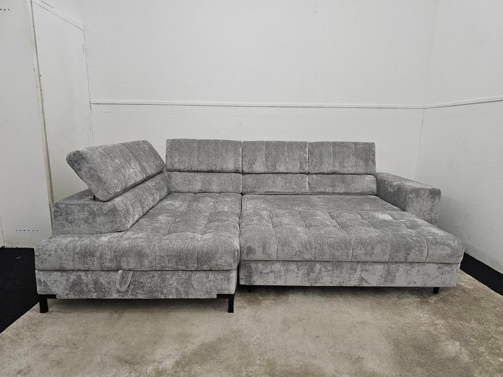 Gloednieuwe luxe hoekbank met slaapfunctie en opslag, 125 cm of meer, 125 cm of meer, Zo goed als nieuw, Info@homefriesland.nl