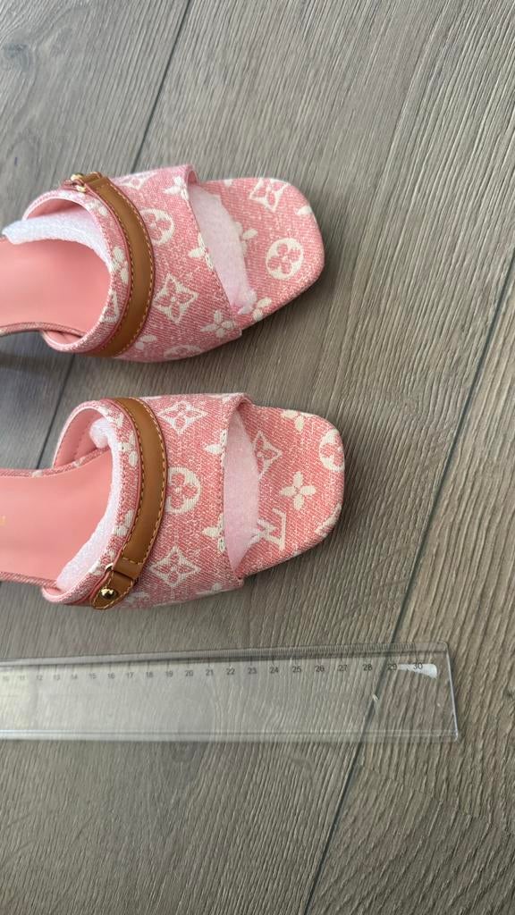 Kitten Heels, Kleding | Dames, Schoenen, Ophalen of Verzenden, Nieuw