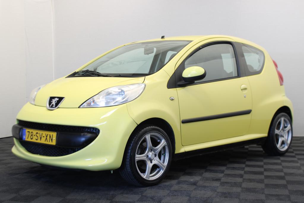 Peugeot 107 1.0-12V XS (bj 2006), Auto's, Peugeot, Voorwielaandrijving, Stof, Gebruikt, Overige kleuren