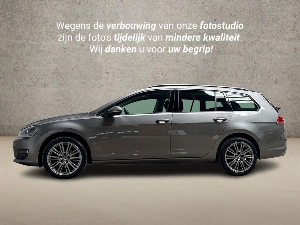 Volkswagen Golf Variant 1.2 TSI Sportline (PANORAMADAK, SCHE, Voorwielaandrijving, Stof, Gebruikt, Zwart