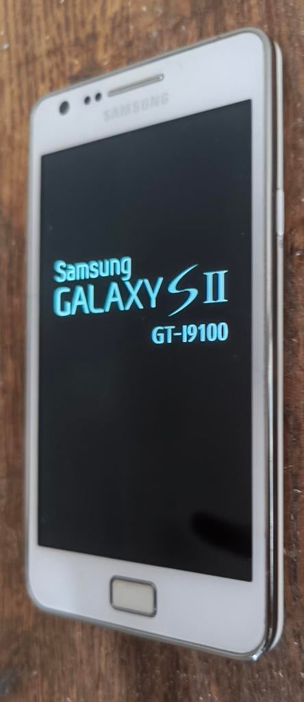 Samsung Galaxy S II GT-I9100 Wit - Klassieke Smartphone, Telecommunicatie, Mobiele telefoons | Samsung, Gebruikt, Wit, Touchscreen