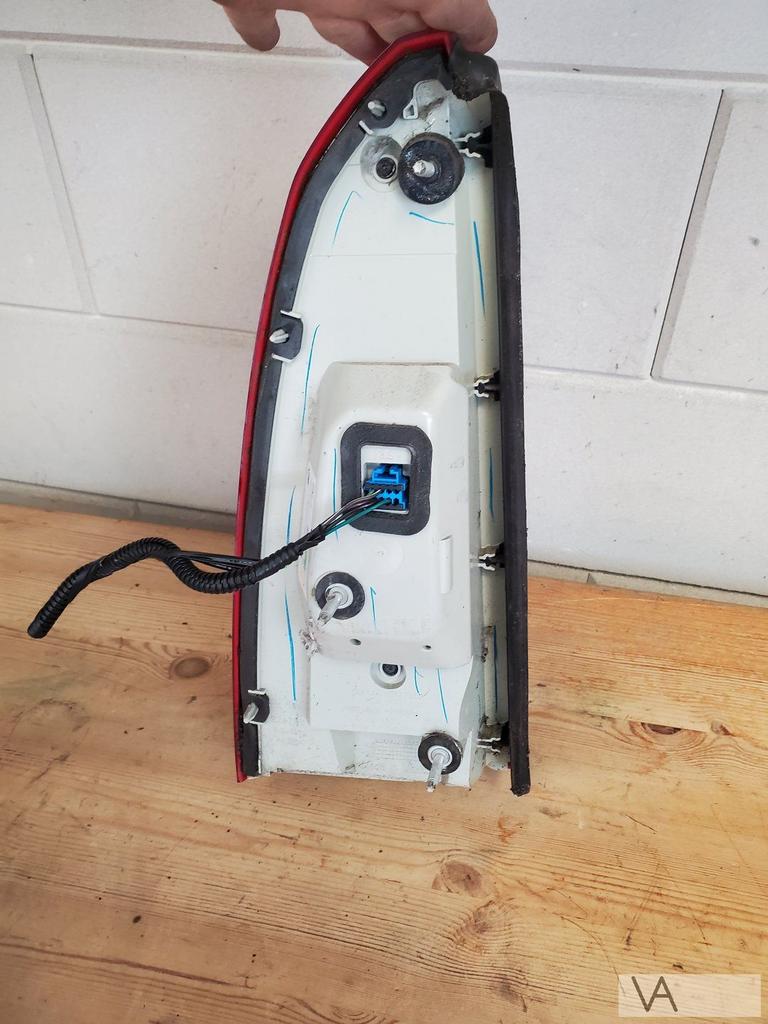 Cadillac DTS 2005 -2011 achterlicht rechts led 15777302 €250, Ophalen of Verzenden, Gebruikt, Cadillac