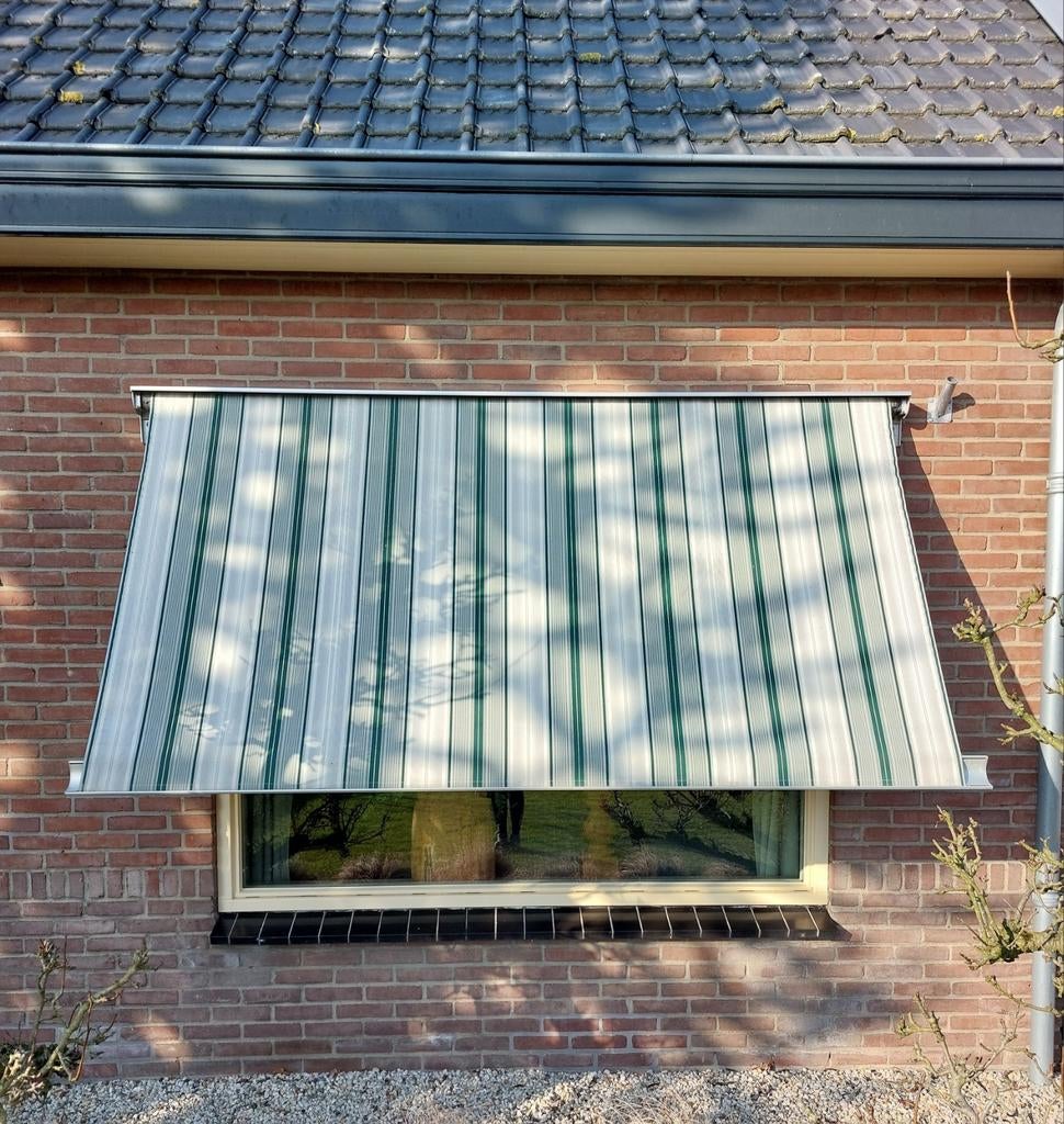 (3 stuks) Elektrische zonnescherm, Ophalen, Gebruikt, Elektrisch, 150 tot 300 cm