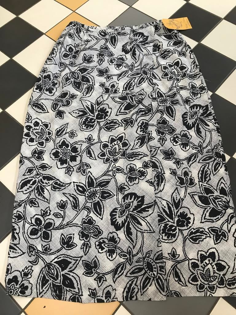 Ann taylor petites zijde overslag rok zwart wit bloemen 36, Kleding | Dames, Zwart, Nieuw, Ophalen of Verzenden, X