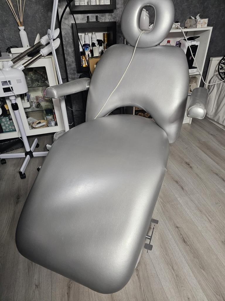 Electrische massagestoel, Sport en Fitness, Massageproducten, Ophalen of Verzenden, Zo goed als nieuw, Massagestoel of Kussen