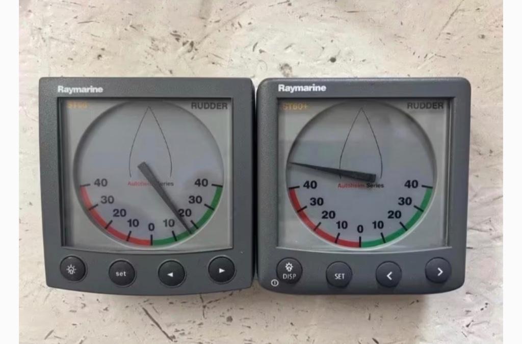 Raymarine A22015 rudder instrument ST60 en ST60+, Ophalen, Zo goed als nieuw