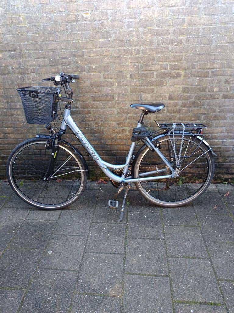 Victoria trekking damesfiets meisjesfiets 28 inch fiets bike, Fietsen en Brommers, Fietsen | Dames | Damesfietsen, 53 tot 56 cm