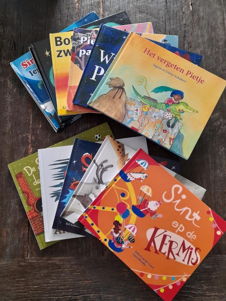 Diverse Sinterklaas boeken van o.a Unox en Douwe Egberts., Ophalen of Verzenden, Zo goed als nieuw, 3 tot 4 jaar