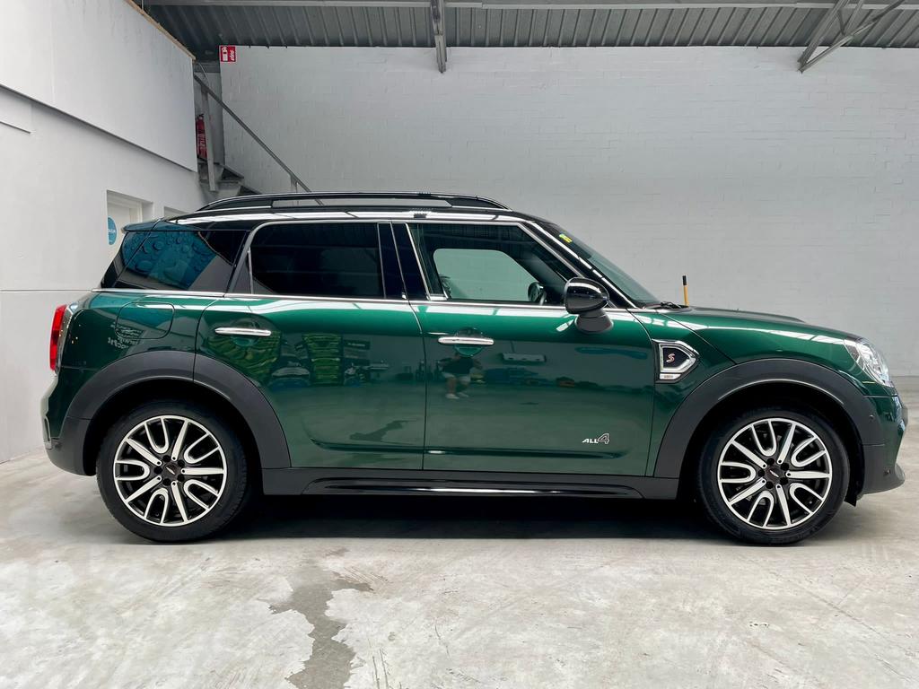 Mini Countryman 2.0 192pk All4 Aut. 2018 Groen JCW, Automaat, 1998 cc, 15 km/l, 1800 kg