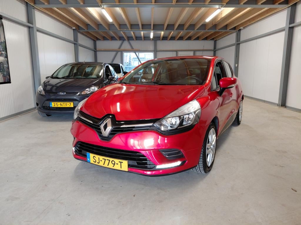 Renault Clio Energy TCe 90pk Eco2 S&S 2018, Voorwielaandrijving, 898 cc, 1057 kg, 49 €/maand