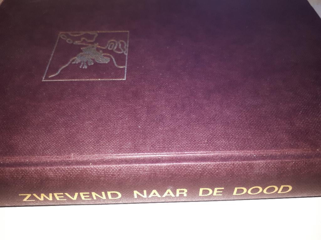 Zwevend naar de dood (hardcover, gebonden), Ophalen of Verzenden, Gelezen