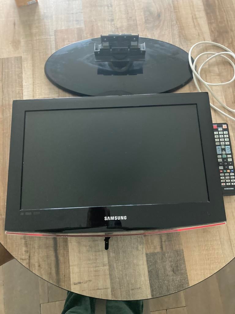 Samsung tv 22 inch, Audio, Tv en Foto, Televisies, Ophalen, Gebruikt, 50 Hz, Samsung