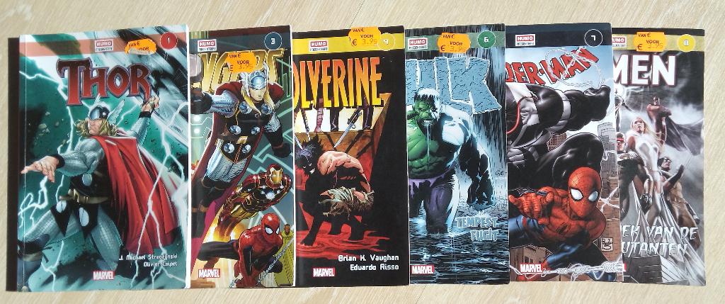 HUMO MARVEL COMICS THOR AVENGERS WOLVERINE HULK SPIDER MAN, Boeken, Strips | Comics, Meerdere comics, Verzenden, Zo goed als nieuw