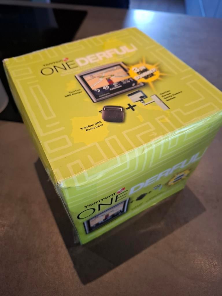 TomTom ONE Derful Navigatiesysteem Europa, Ophalen of Verzenden, Gebruikt