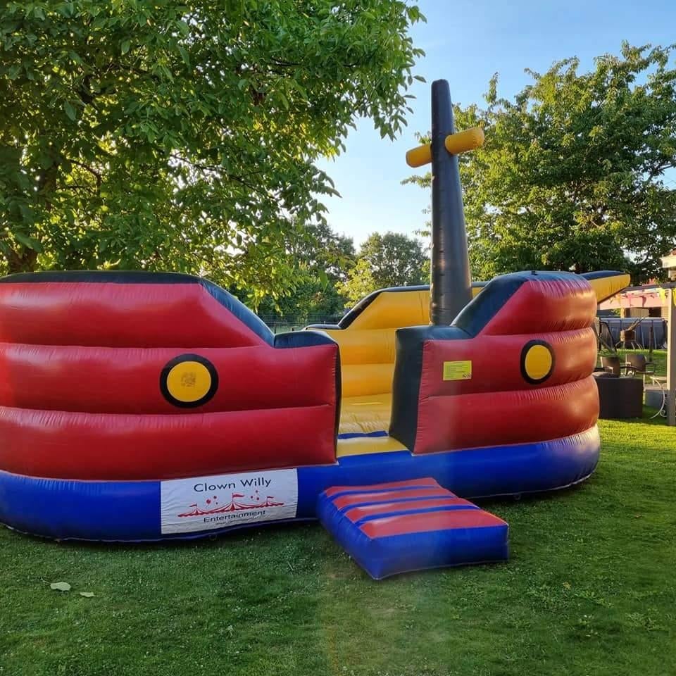 Verhuur springkussen Piratenschip, Ophalen, Zo goed als nieuw, Overige