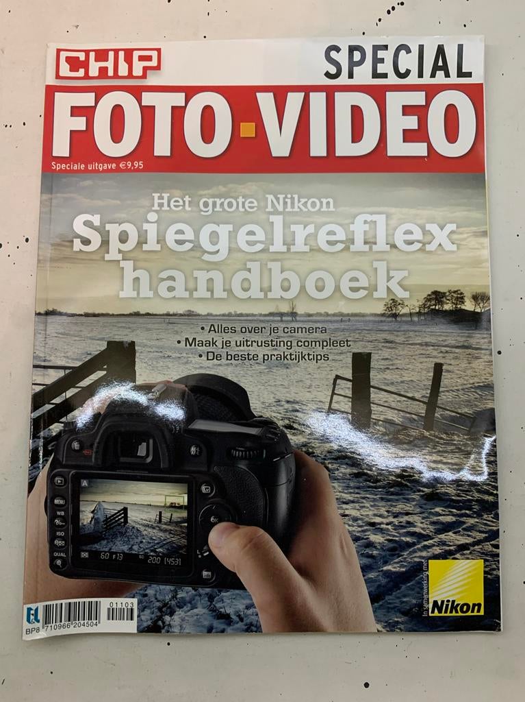 Nikon Spiegelreflex Handboek - Special Foto-Video, Ophalen of Verzenden, Zo goed als nieuw, Muziek, Film of Tv