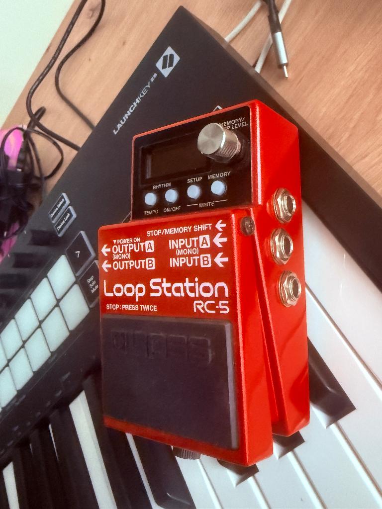 Boss RC-2, Muziek en Instrumenten, Ophalen, Nieuw