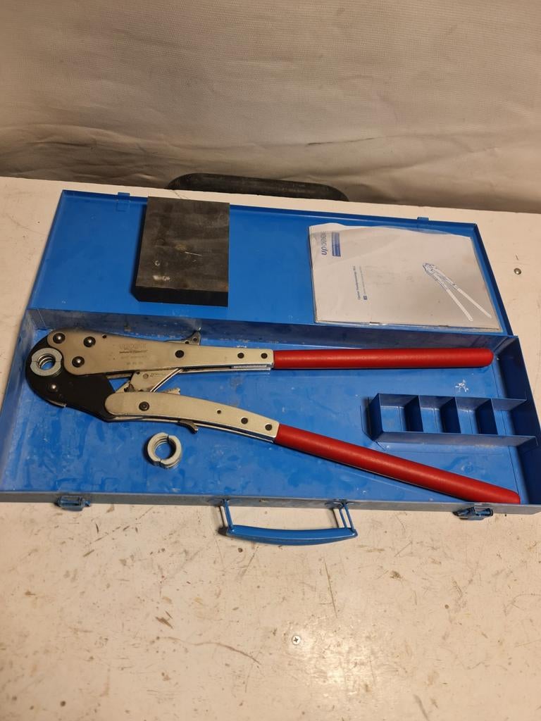 Uponor handperstang perstang 16mm 20mm in koffer, Ophalen of Verzenden, Uponor, N.v.t, N.v.t