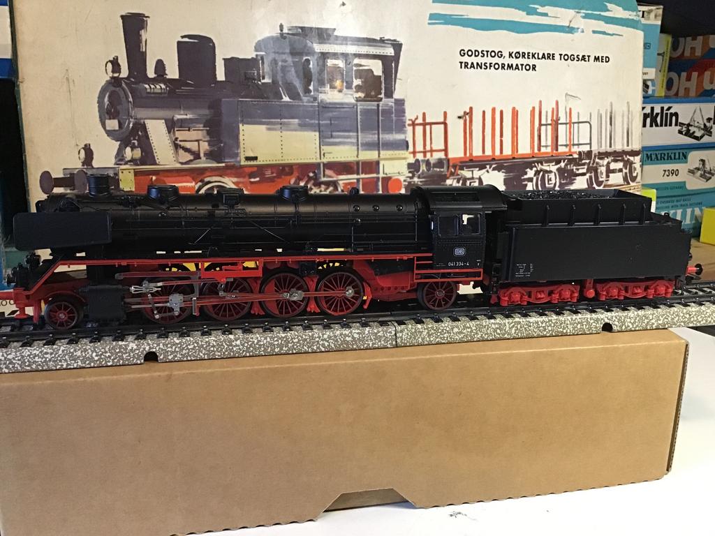 Märklin 3392 H0 Stoomlocomotief met tender BR 41 van de DB, Wisselstroom, Locomotief, Ophalen of Verzenden, Zo goed als nieuw