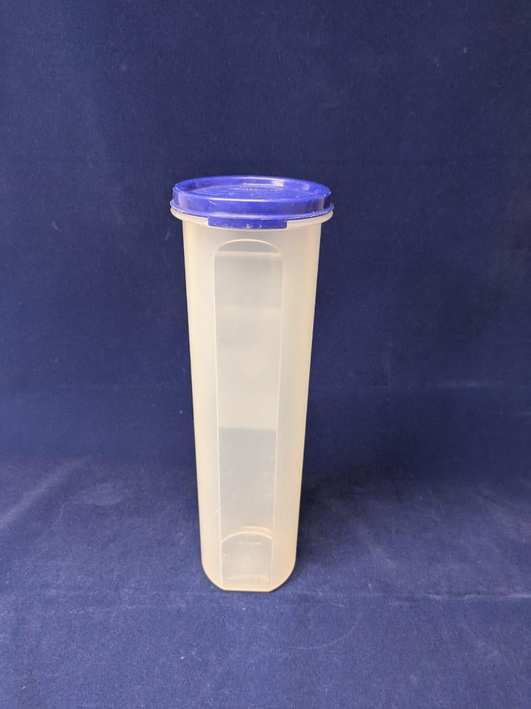 Tupperware spaghetti bewaardoos met blauw deksel., Huis en Inrichting, Keuken | Tupperware, Ophalen, Gebruikt, Blauw