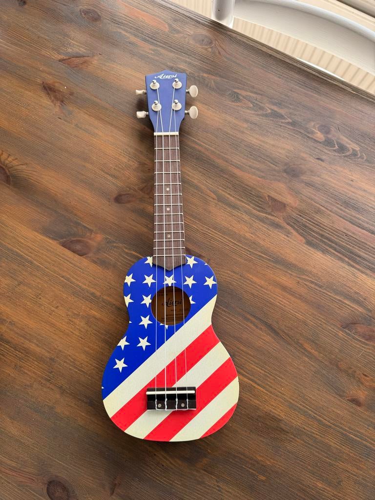 Ukelele in nieuwstaat., Ophalen of Verzenden, Zo goed als nieuw, Ukelele