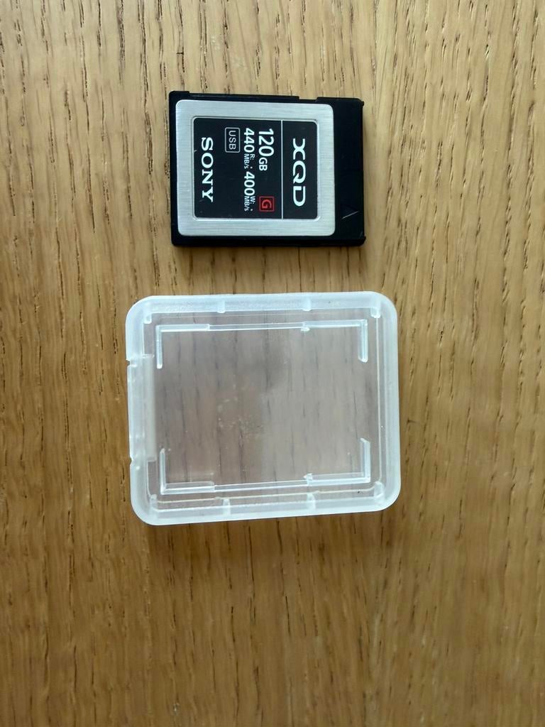 Sony 120GB XQD kaart, Audio, Tv en Foto, Fotografie | Geheugenkaarten, Ophalen of Verzenden, Zo goed als nieuw, Fotocamera, 128 GB