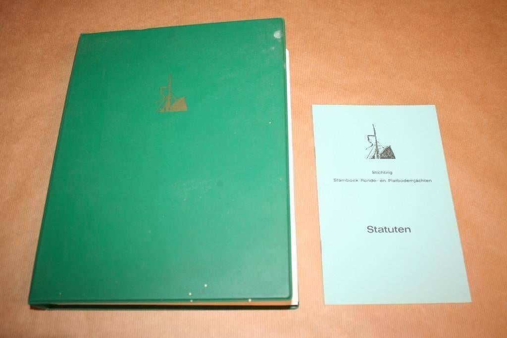 Stamboek Ronde- en Platbodemjachten, Gebruikt, N.v.t., N.v.t., Ophalen of Verzenden