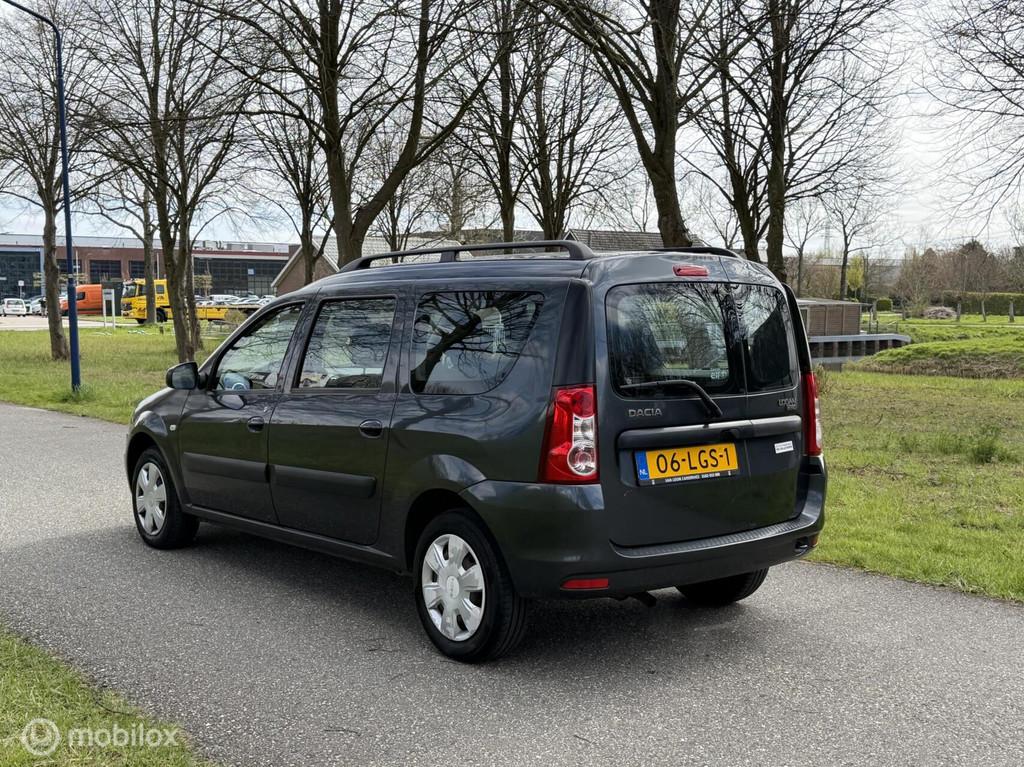 Dacia Logan MCV 1.6-16V Lauréate*AIRCO*ELEK RAMEN*ONDERHOUD, Auto's, Dacia, Voorwielaandrijving, Stof, Gebruikt, Zwart