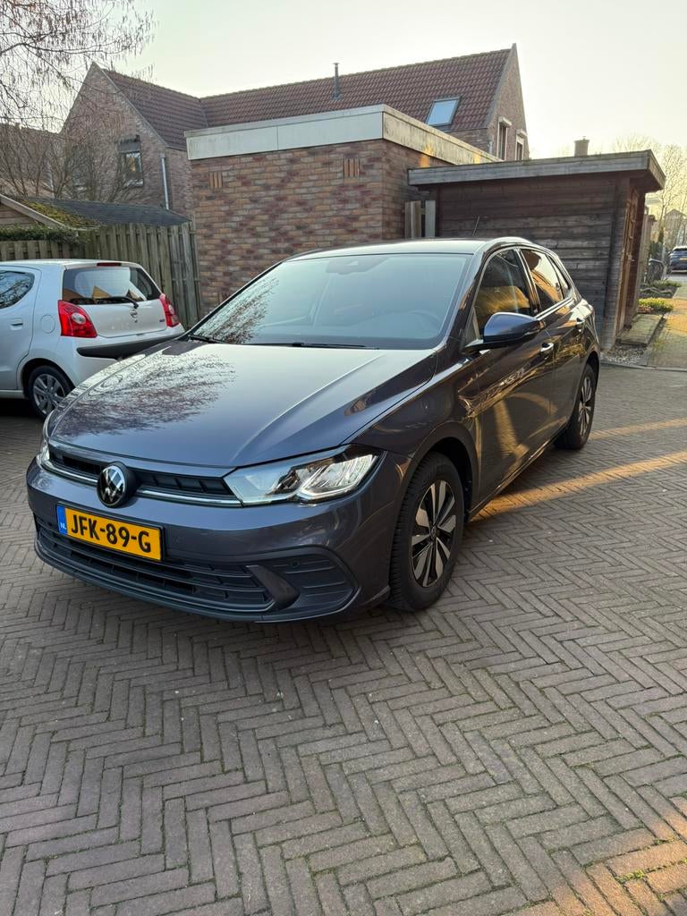 Volkswagen Polo 1.0 TSI 95pk 2023 Grijs, Voorwielaandrijving, Stof, Zwart, USB